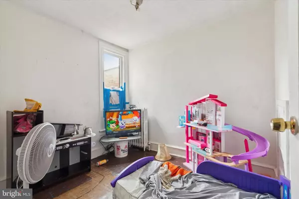 5219 W CLARKSON AVE, Philadelphia, PA 19144