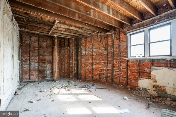 5201 ARLINGTON ST, Philadelphia, PA 19131