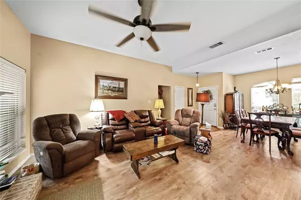 15906 Brittain Court, Lindale, TX 75771