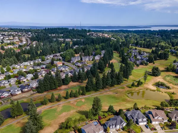 4317 Fairwood BLVD NE, Tacoma, WA 98422