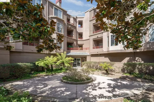 280 Caldecott Ln #225, Oakland, CA 94618