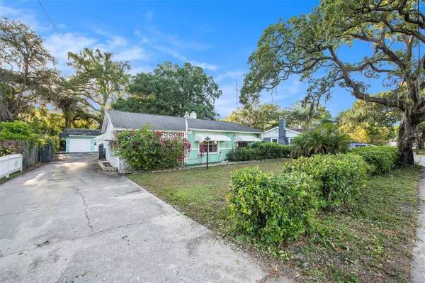 8105 N BOULEVARD ST, Tampa, FL 33604