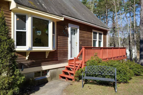 203 Old Portland RD, Waterboro, ME 04061