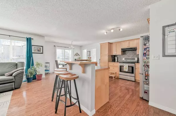 117 Royal Birch Mews NW, Calgary, AB T3G 5N9