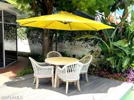 651 Bridgeway LN #1, Naples, FL 34108