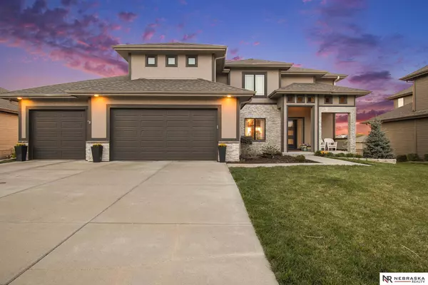 2710 N 178th Street, Omaha, NE 68116