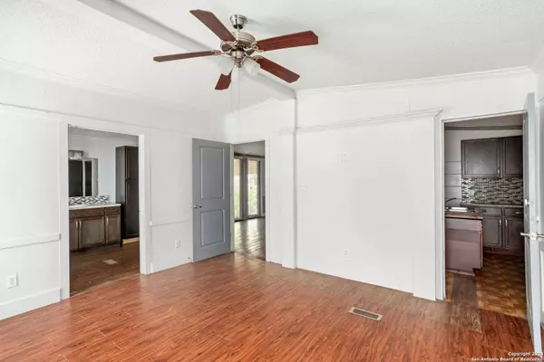 25406 Ima Ruth, San Antonio, TX 78257