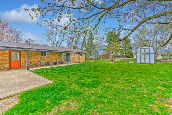 11745 N Antioch RD, Mooresville, IN 46158