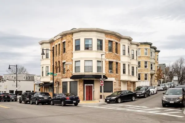 1810 Dorchester Ave #5, Boston, MA 02124