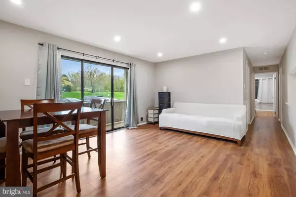 1705 THE WOODS, Cherry Hill, NJ 08003