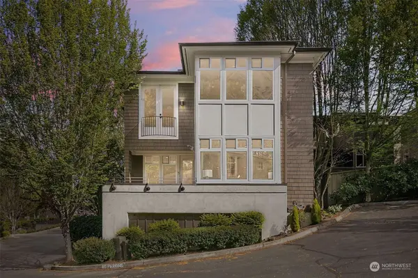 8628 112th LN NE #9, Kirkland, WA 98033