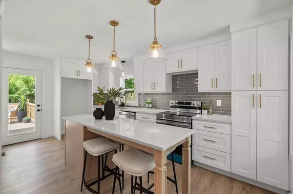 2086 Harold AVE SE, Smyrna, GA 30080