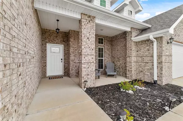 600 Melrose Pl, Bentonville, AR 72712