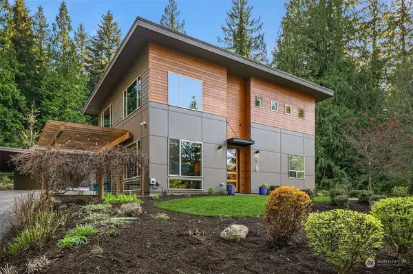 29415 SE 82nd ST, Issaquah, WA 98027