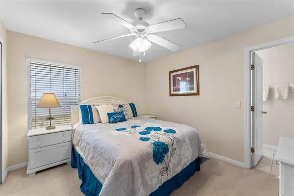 922 HENLEY CIR, Davenport, FL 33896