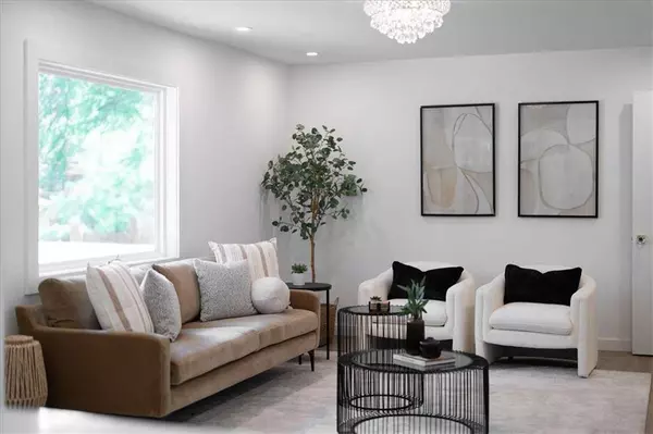 2086 Harold AVE SE, Smyrna, GA 30080