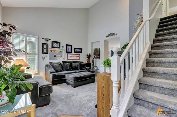 2431 Sebring CIR, Anchorage, AK 99516