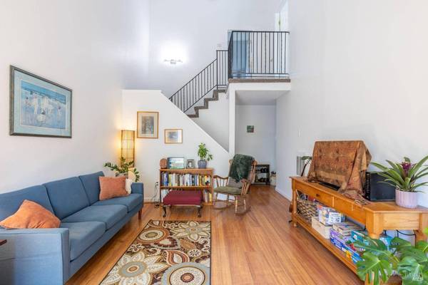 6613 Meadow Pines AVE, Rohnert Park, CA 94928