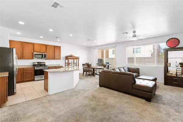 9162 Oxford Blue Avenue, Las Vegas, NV 89148