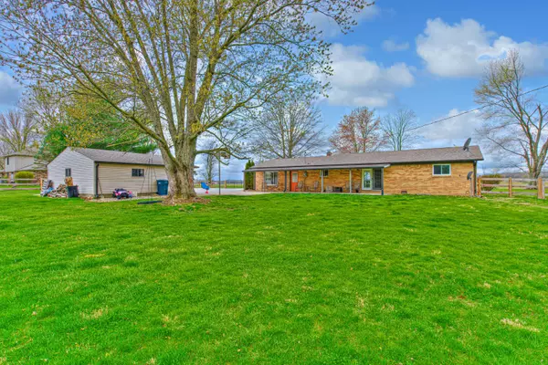 11745 N Antioch RD, Mooresville, IN 46158