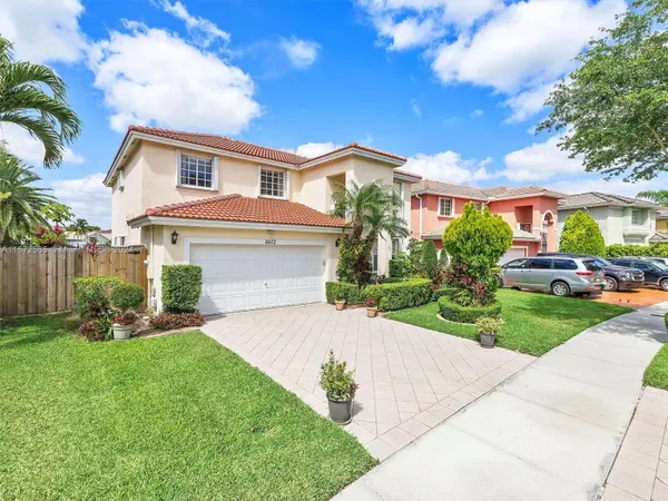 10172 SW 164th Pl, Miami, FL 33196