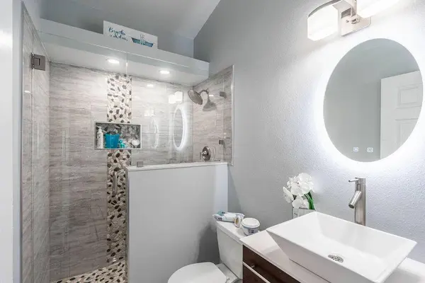 2372 SW Naomi AVE, Port St Lucie, FL 34953