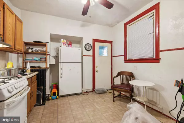 5219 W CLARKSON AVE, Philadelphia, PA 19144