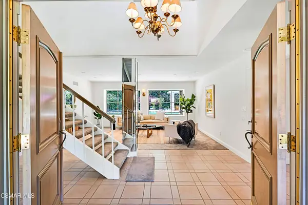 19432 Pine Valley Avenue, Porter Ranch, CA 91326