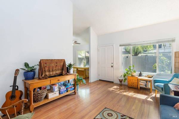 6613 Meadow Pines AVE, Rohnert Park, CA 94928