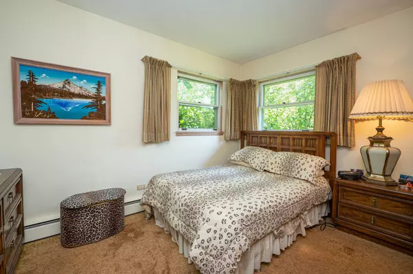 16457 W 143rd ST, Lockport, IL 60441