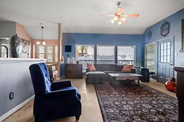 101 Creekview Drive, Anna, TX 75409