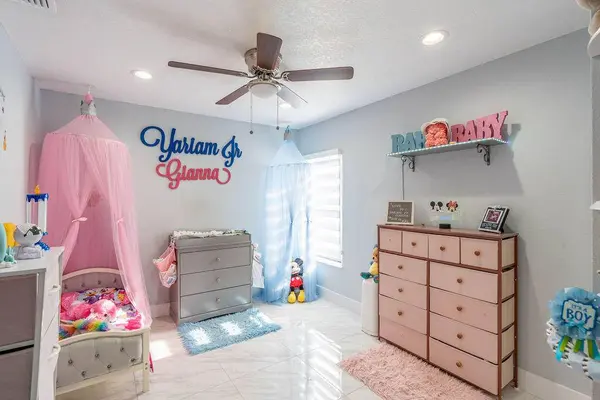 2372 SW Naomi AVE, Port St Lucie, FL 34953