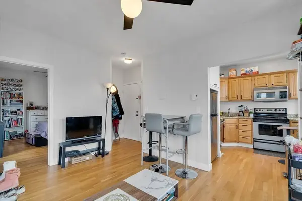 1810 Dorchester Ave #5, Boston, MA 02124