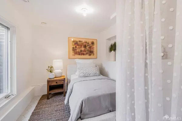 110 Liberty ST, San Francisco, CA 94110