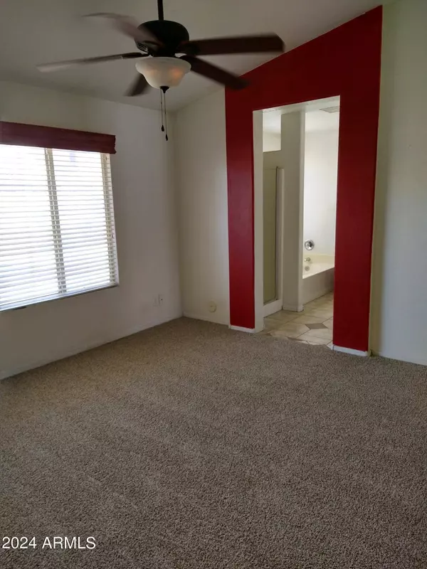 78 W SHAMROCK Street, Gilbert, AZ 85233