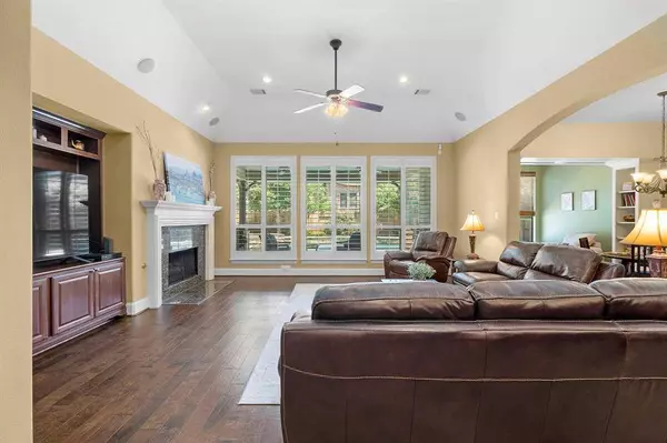 25410 Greenwell Springs LN, Katy, TX 77494