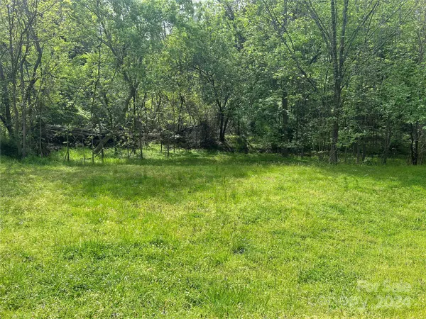 137 New ST, York, SC 29745