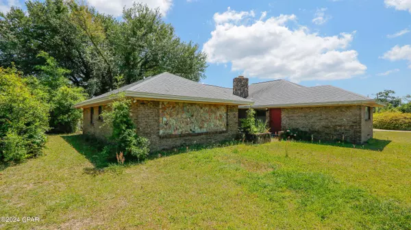 5526 Lakewood CIR, Panama City, FL 32404