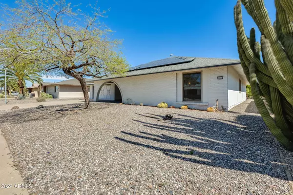 13022 W WESTGATE Drive, Sun City West, AZ 85375