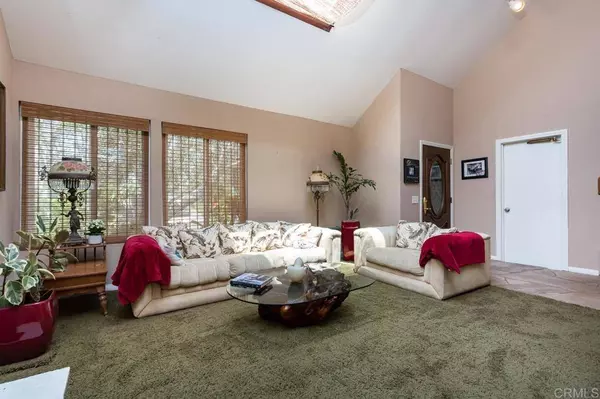 261 Village Run West, Encinitas, CA 92024