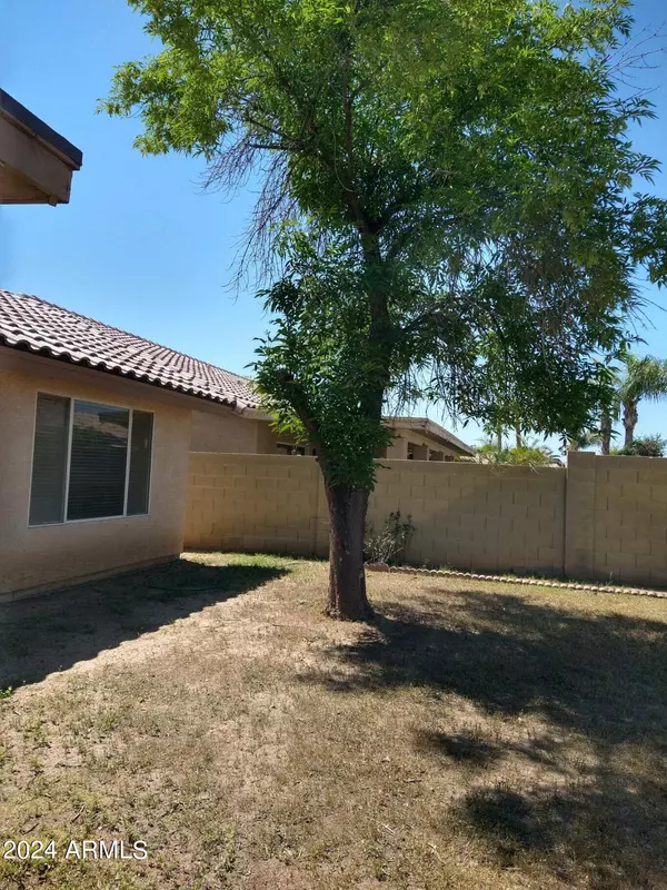 78 W SHAMROCK Street, Gilbert, AZ 85233