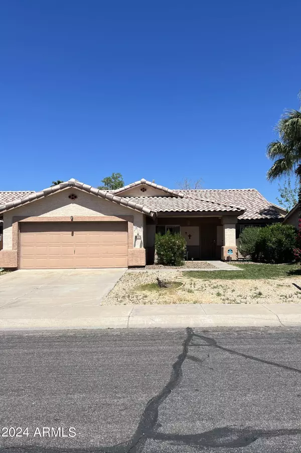 78 W SHAMROCK Street, Gilbert, AZ 85233