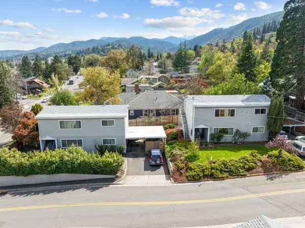 10 Wimer St, Ashland, OR 97520