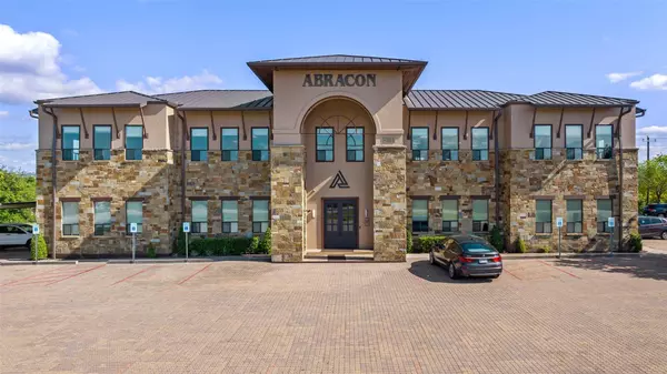 5101 Hidden Creek LN, Spicewood, TX 78669