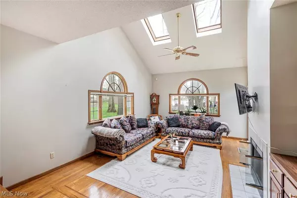 6747 Lockwood BLVD, Youngstown, OH 44512