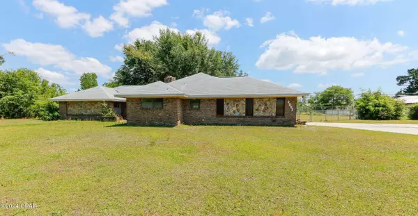 5526 Lakewood CIR, Panama City, FL 32404