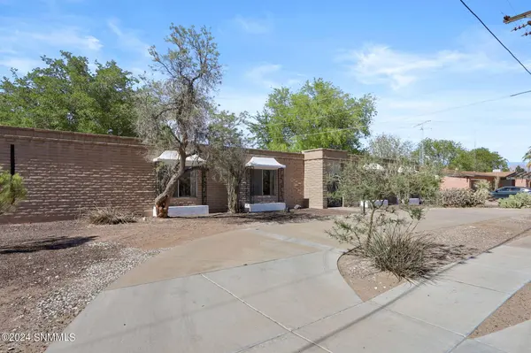 655 Farney LN, Las Cruces, NM 88005