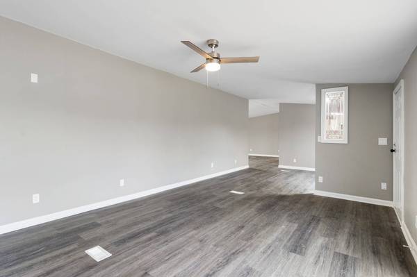 2440 Graham Cemetery Rd, Clarksville, TN 37043