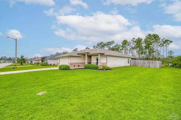 6319 Post Oak Ln, Gulf Breeze, FL 32563