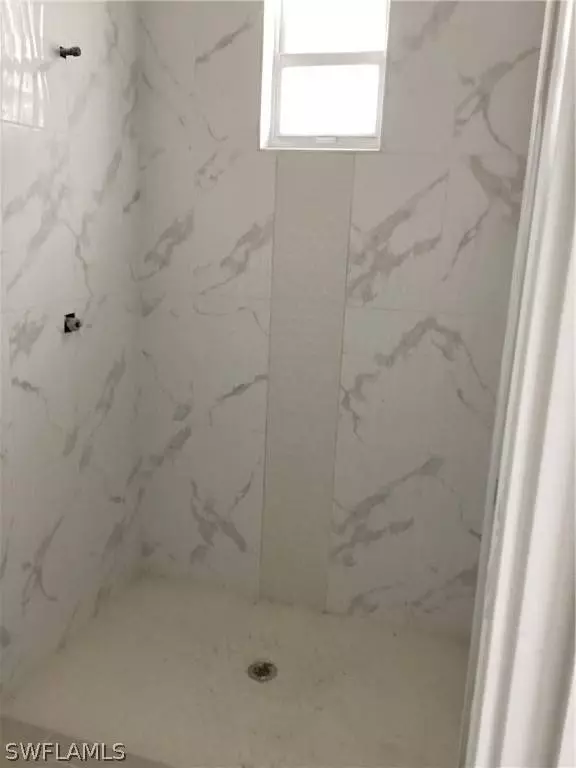 1329-1329 NE 15th LN, Cape Coral, FL 33909